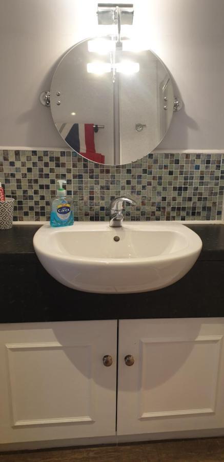 Cosy Apartment In Popular Harbour Town Къркъдбрайт Екстериор снимка